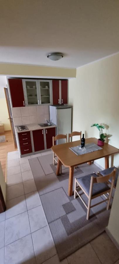Apartmani Italo Biograd Na Moru Exterior foto
